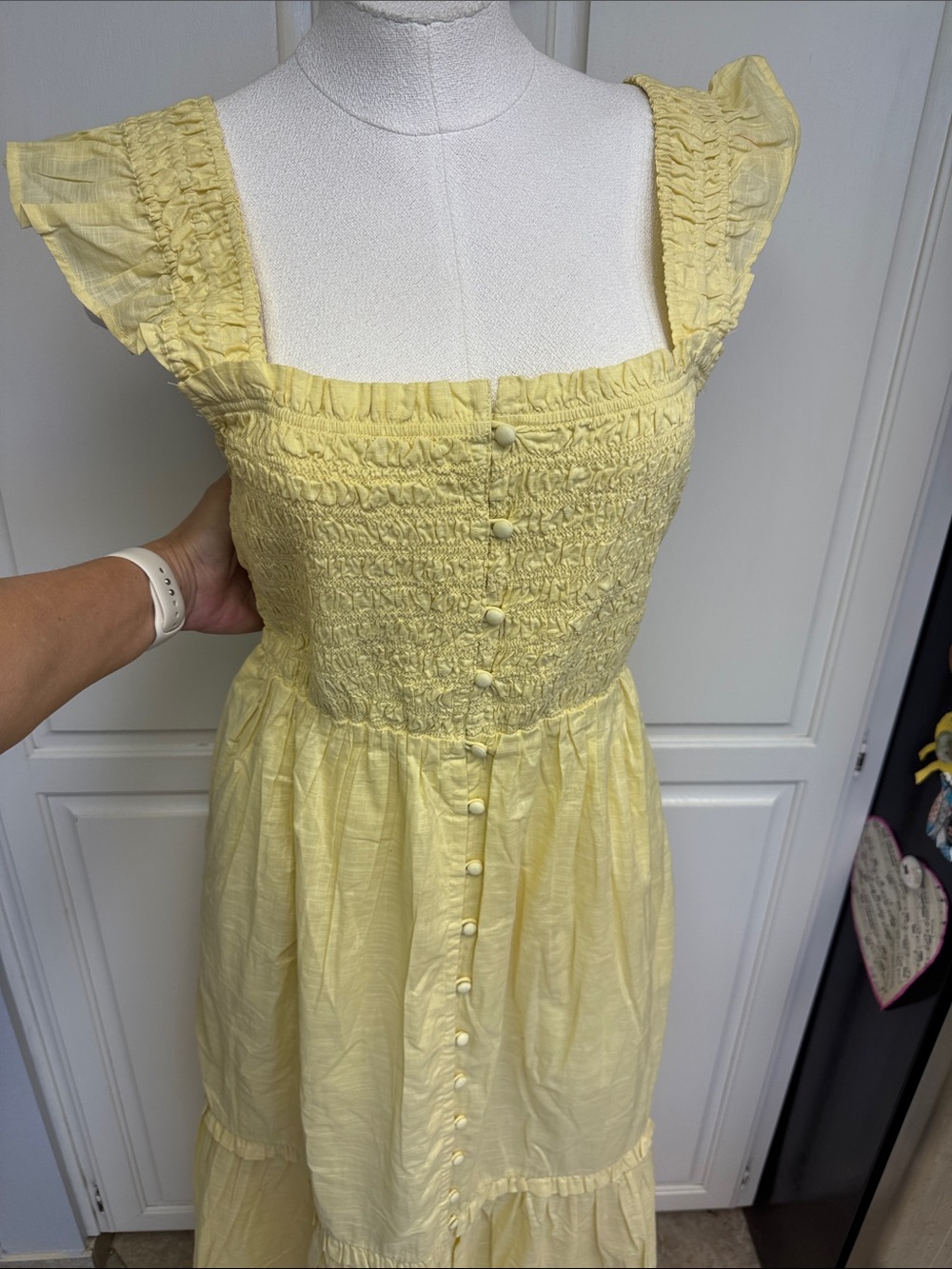 NEW! Anthropologie Pale Yellow Smocked Button-Front Scalloped Sleeves Dress Sz L